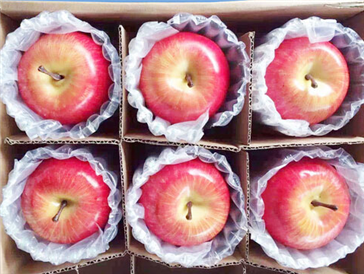 What packaging is used for express fruit?